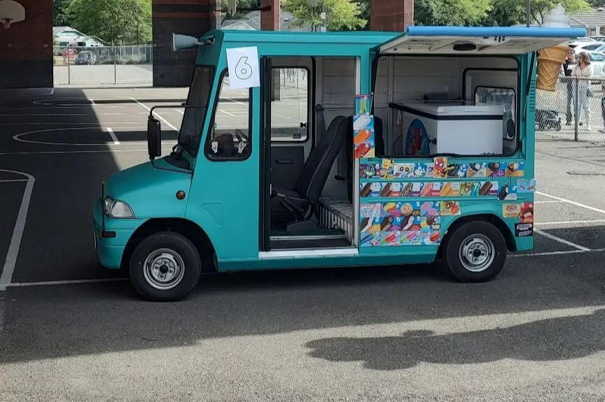 Wedding ice cream truck Yay Big teal micro ice cream truck, Inky, parked and ready to serve at an event in Snohomish County, WA